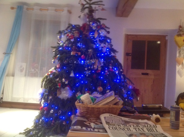 Anyone else here whose dh hates Christmas including family gathering and New Years Eve?