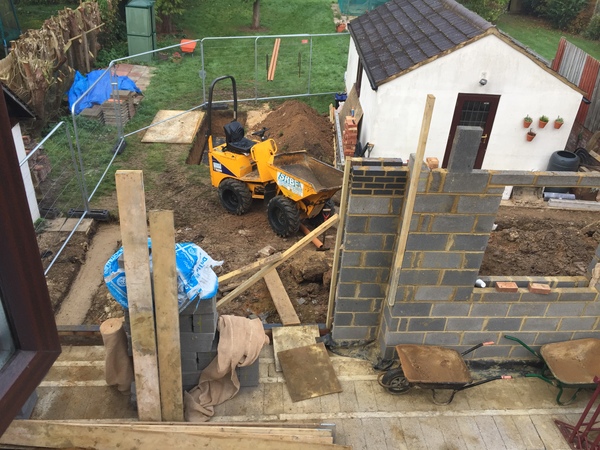 Home extensions 2017- the one where all builders are dickheads.