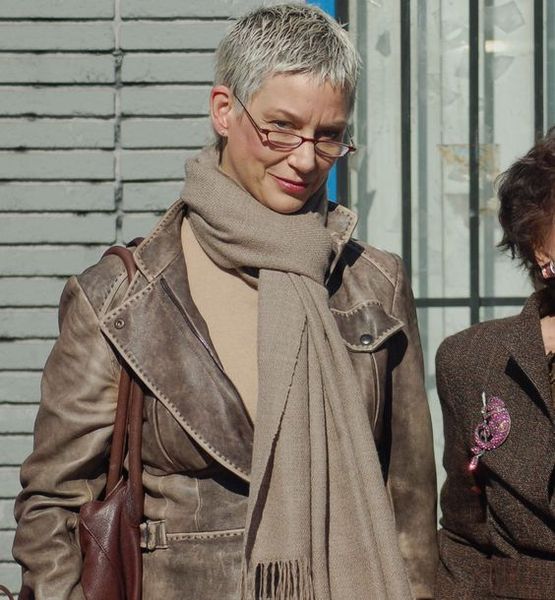 Head shave to go grey