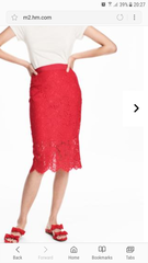 What to wear with a red skirt?