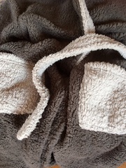 Grrr....please tell me whether this is in new condition (EBay related)
