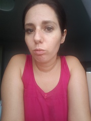 Help me choose foundation shade - pics and a tool!