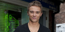 To think Dermot O'Leary and Martin Freeman look really similar?