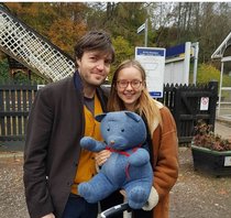 Swagger Inn 151: The One Where Wenches Are Blindfolded And Don’t Use Their Hands ..... Practising Bobbing For Apples Of Course <ahem>