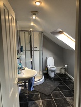 Bathroom extractor fans