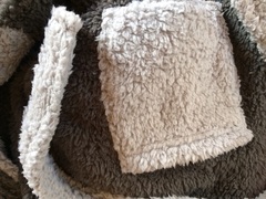 Grrr....please tell me whether this is in new condition (EBay related)