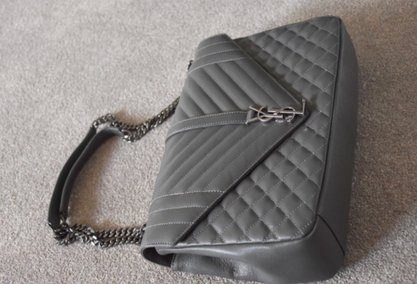 Is this grey bag a Yay or Nay?