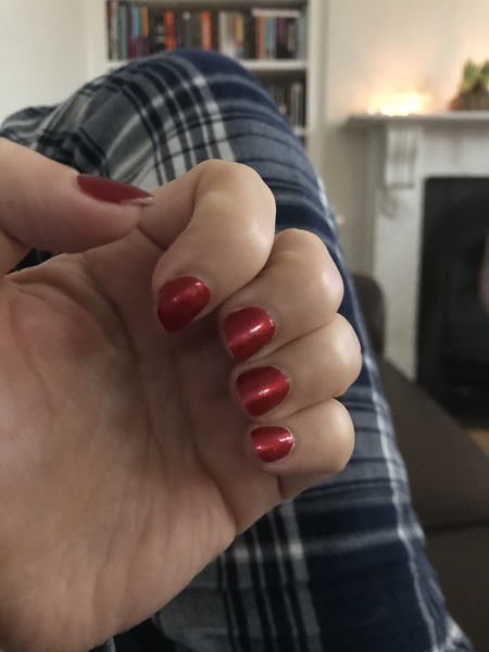 No aibu but let's see your Christmas nails