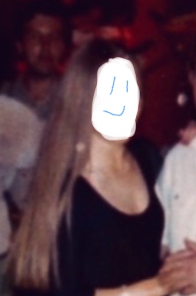 Is long hair trashy?