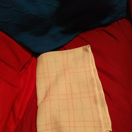 Dullest thread ever but please help me find perfect tea towels