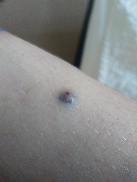 There is a lipstick going around in the washing machine that isn't mine.