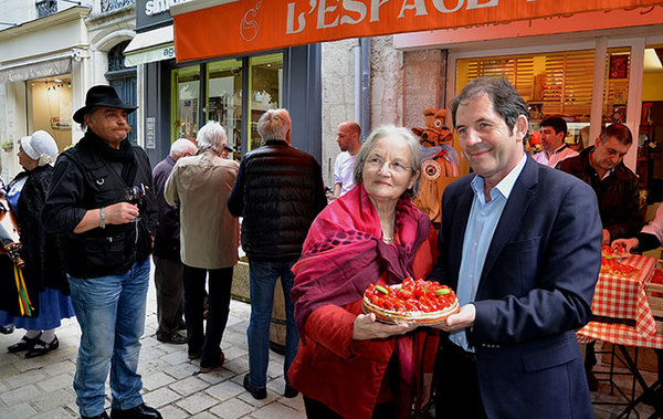 I've just got back from five days in Le Marais, and I've decided I want become Parisian, s'il vous plait.