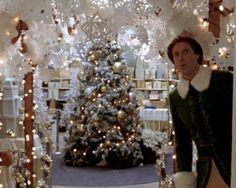 HELP!  Where to get CHEAP Christmas decorations?