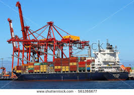 How can I find out when big container ships scheduled to dock at Southampton