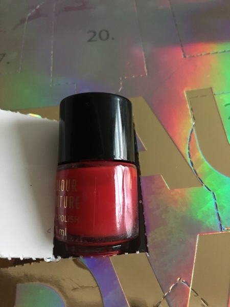 Sharing the Shitness - HOF Advent Calendar SPOILERS