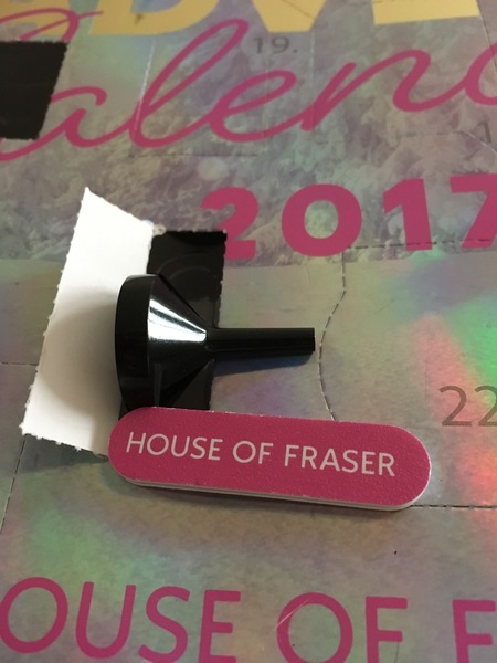 Sharing the Shitness - HOF Advent Calendar SPOILERS