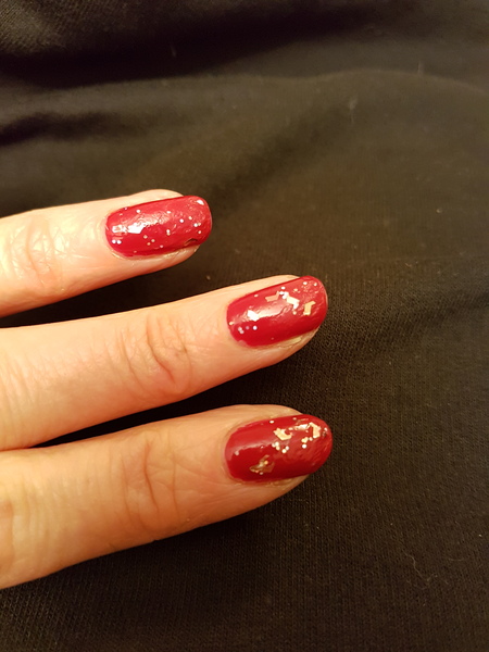No aibu but let's see your Christmas nails