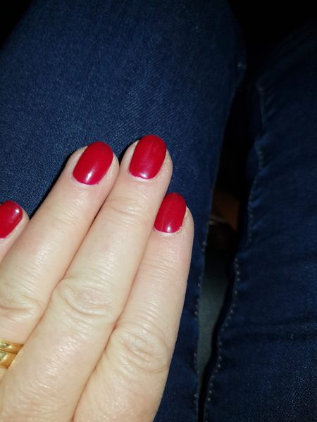 No aibu but let's see your Christmas nails