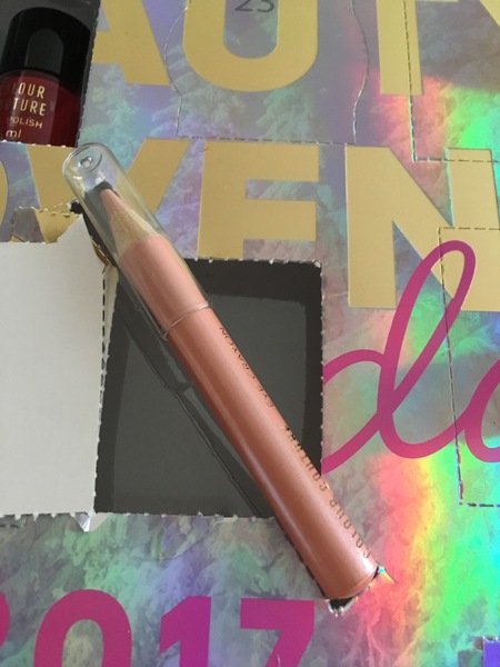 Sharing the Shitness - HOF Advent Calendar SPOILERS