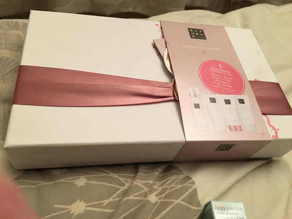 Is there a present swap thread yet?