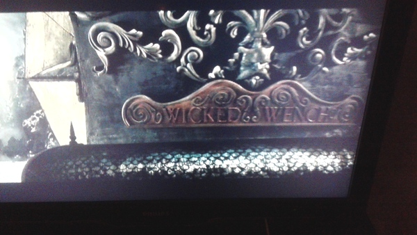 Swagger Inn 152:  Deck the Halls with Boughs of Holly --and HBFs--