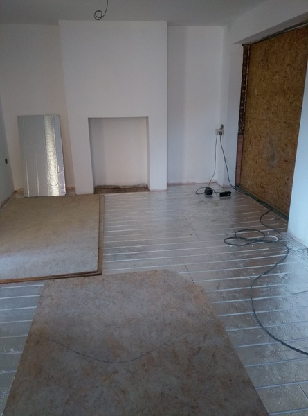 Retrofitting water based underfloor heating