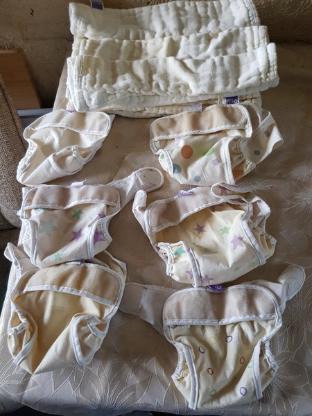 The cloth nappy pass on thread.