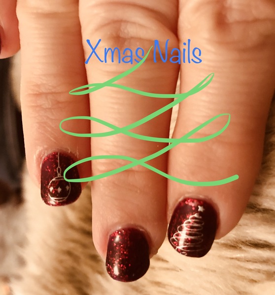 No aibu but let's see your Christmas nails