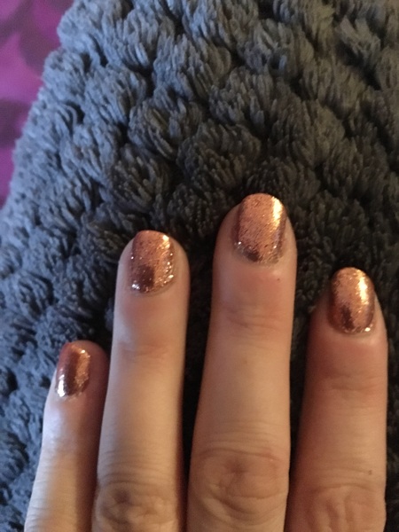 No aibu but let's see your Christmas nails