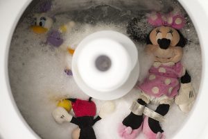 To wash baby in the machine?
