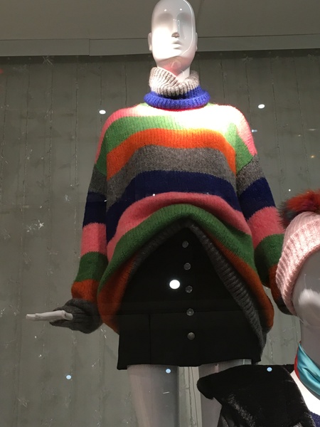 Can you find this jumper for me?
