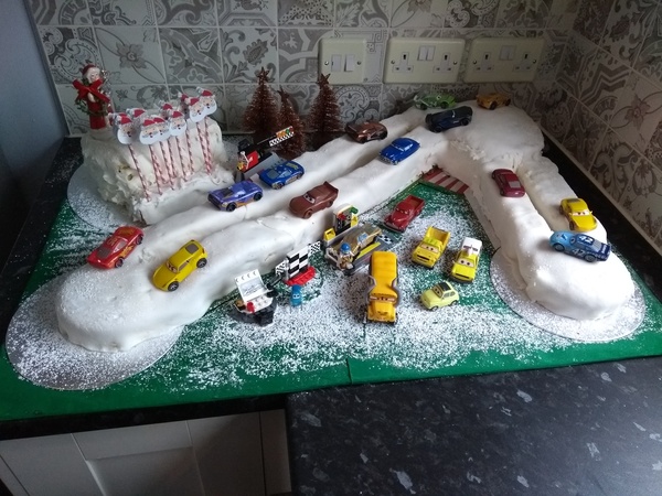Can we have a 'here's my Christmas cake' thread....