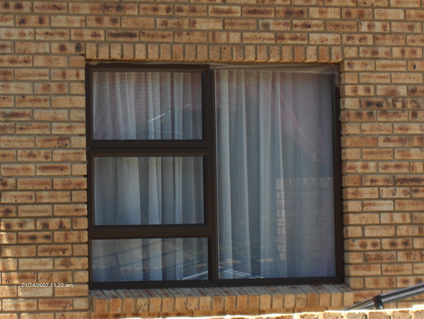 Black window frames inside - any regrets?!