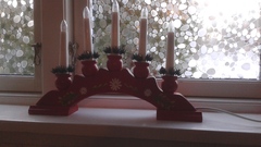 Swagger Inn 152:  Deck the Halls with Boughs of Holly --and HBFs--