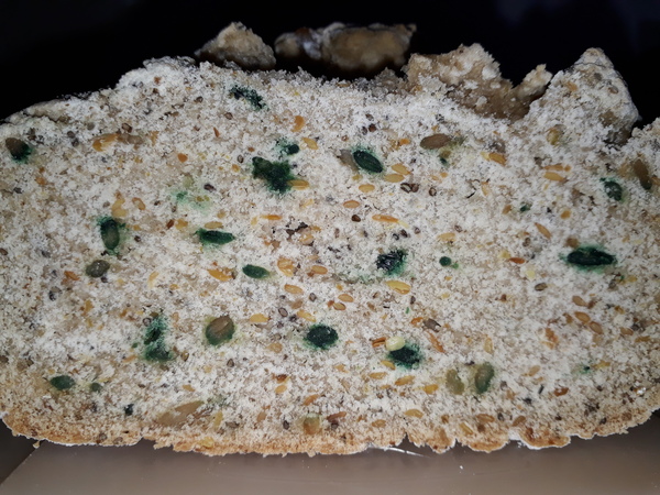 Made soda bread and the sunflower seeds have gone green. Am I going to poison myself?