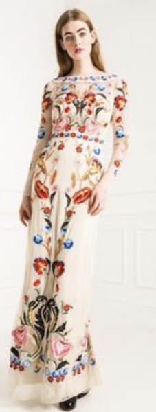 I need this dress!!