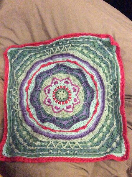 Woolly Hugs. Snugs for Looked After Children and Young People