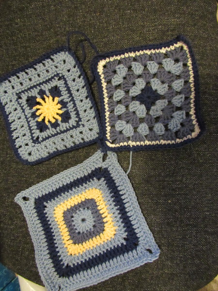 Woolly Hugs. A blanket for Iwant2move, crafters and donors we need your help.