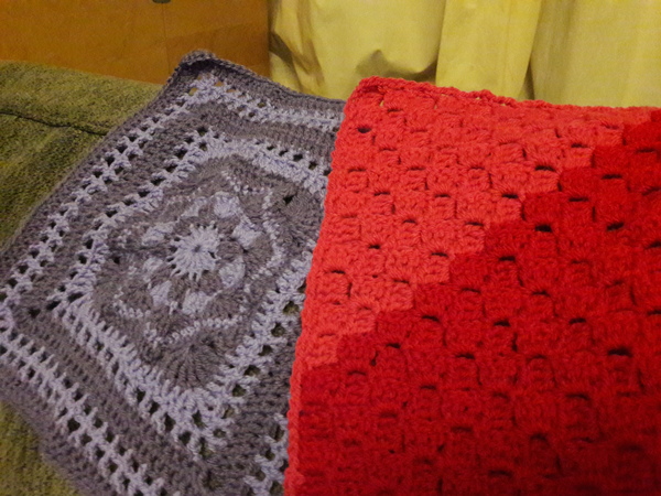 Woolly Hugs. Snugs for Looked After Children and Young People