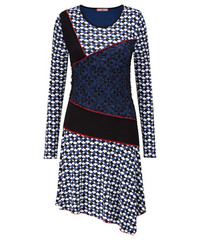 I have found the worst dress