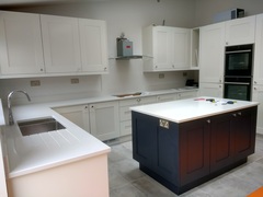 Under mount sink