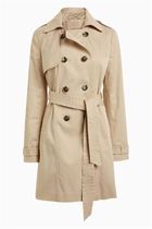 Classic Parisian/minimalist capsule wardrobe thread.