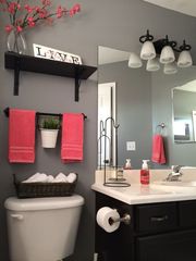 Help me tart up awful bathroom (pics included)