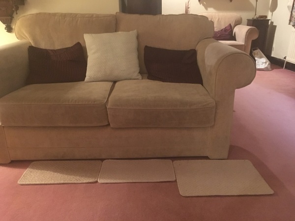 Carpet colour dilemma