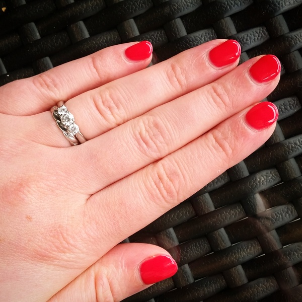 Quiet snow day here-show me your engagement rings!