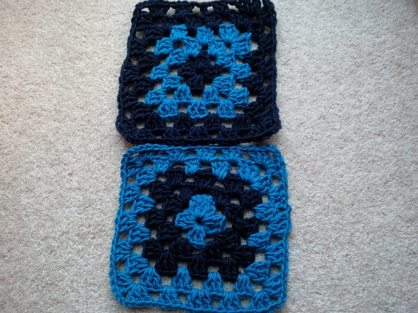 Woolly Hugs. A Blanket for 84CharingCrossRoad, lovely folk, we need your help.