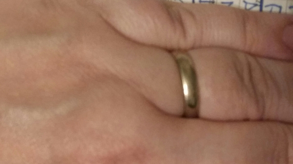 Do you have white gold or platinum wedding rings and do you regret it?