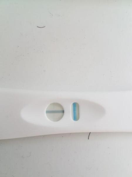 Is this a positive pregnancy test or not??