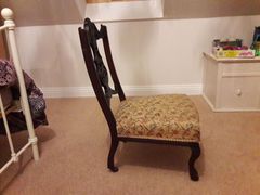 Antique chair identification