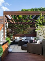 How to make a small garden feel like an extra room